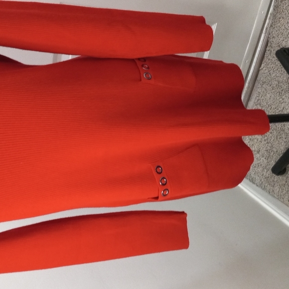 Alex Size XL. Sweater/Dress Red - Picture 2 of 6